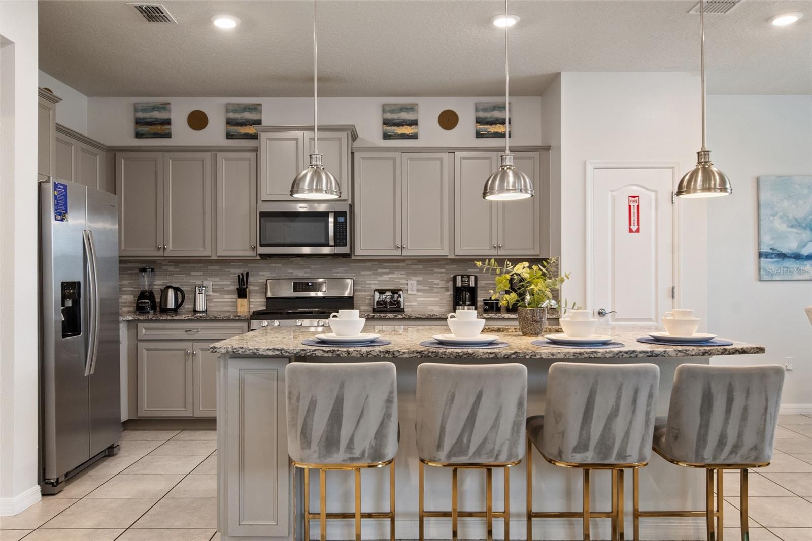 Image 12 of 64 For 7364 Oakmoss Loop