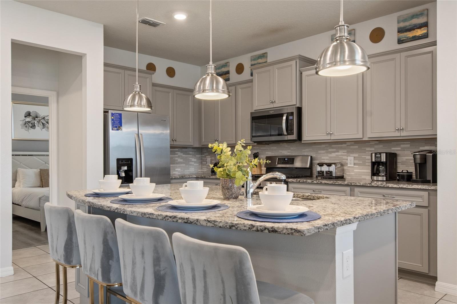 Image 13 of 64 For 7364 Oakmoss Loop