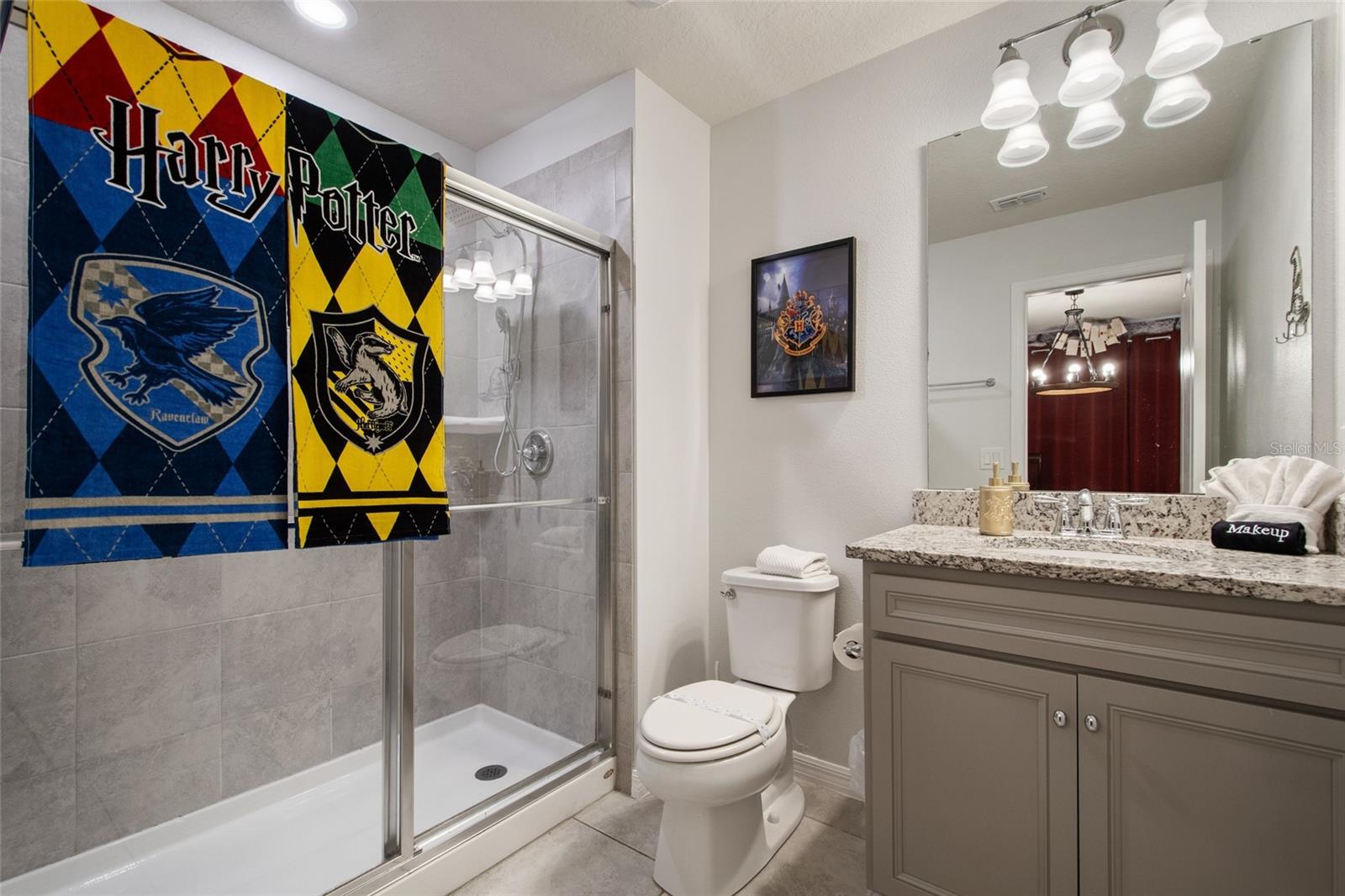 Image 37 of 64 For 7364 Oakmoss Loop