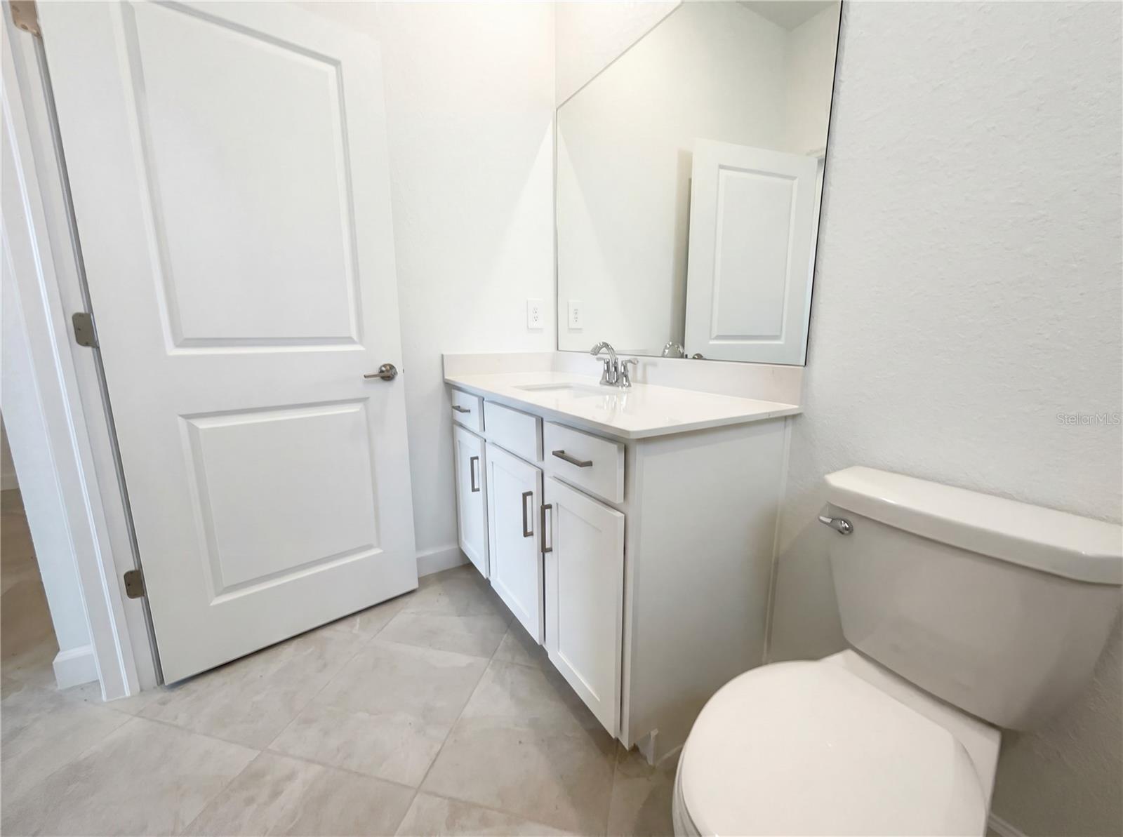 Image 12 of 36 For 7863 Lakes Edge Lane