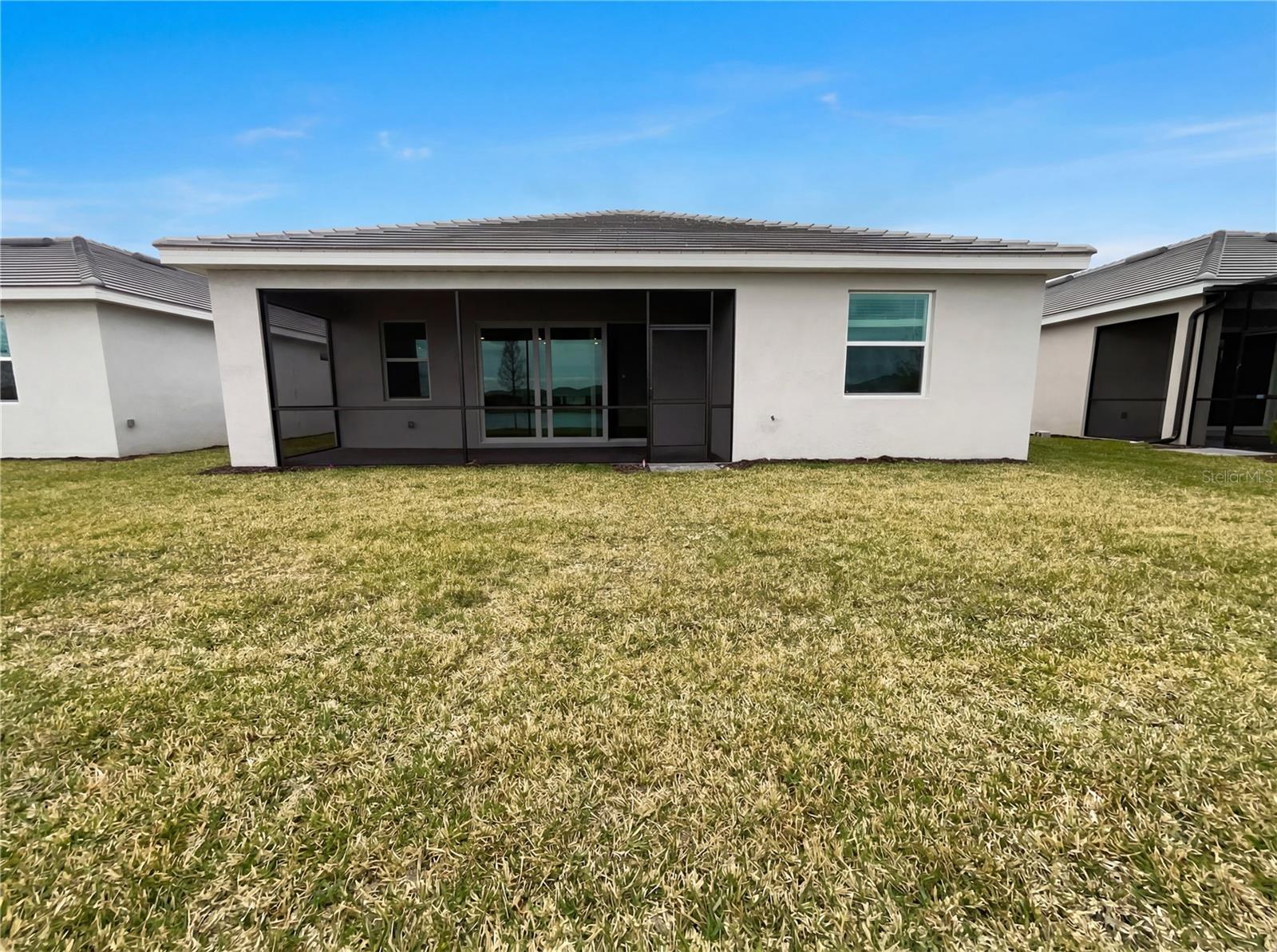 Image 5 of 36 For 7863 Lakes Edge Lane