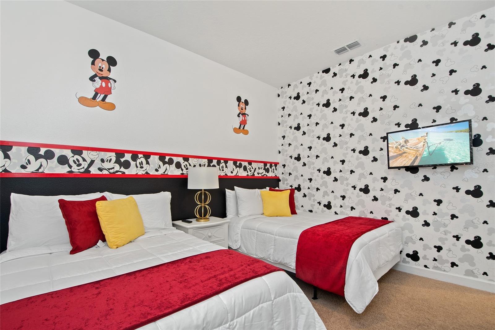 Image 24 of 29 For 2947 Banana Palm Drive