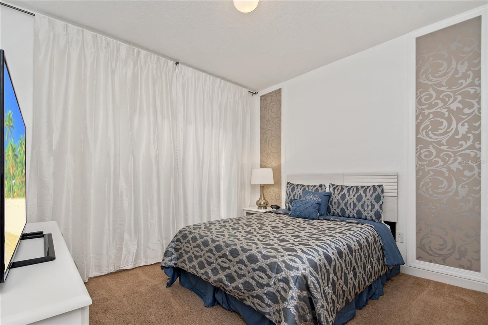 Image 25 of 29 For 2947 Banana Palm Drive