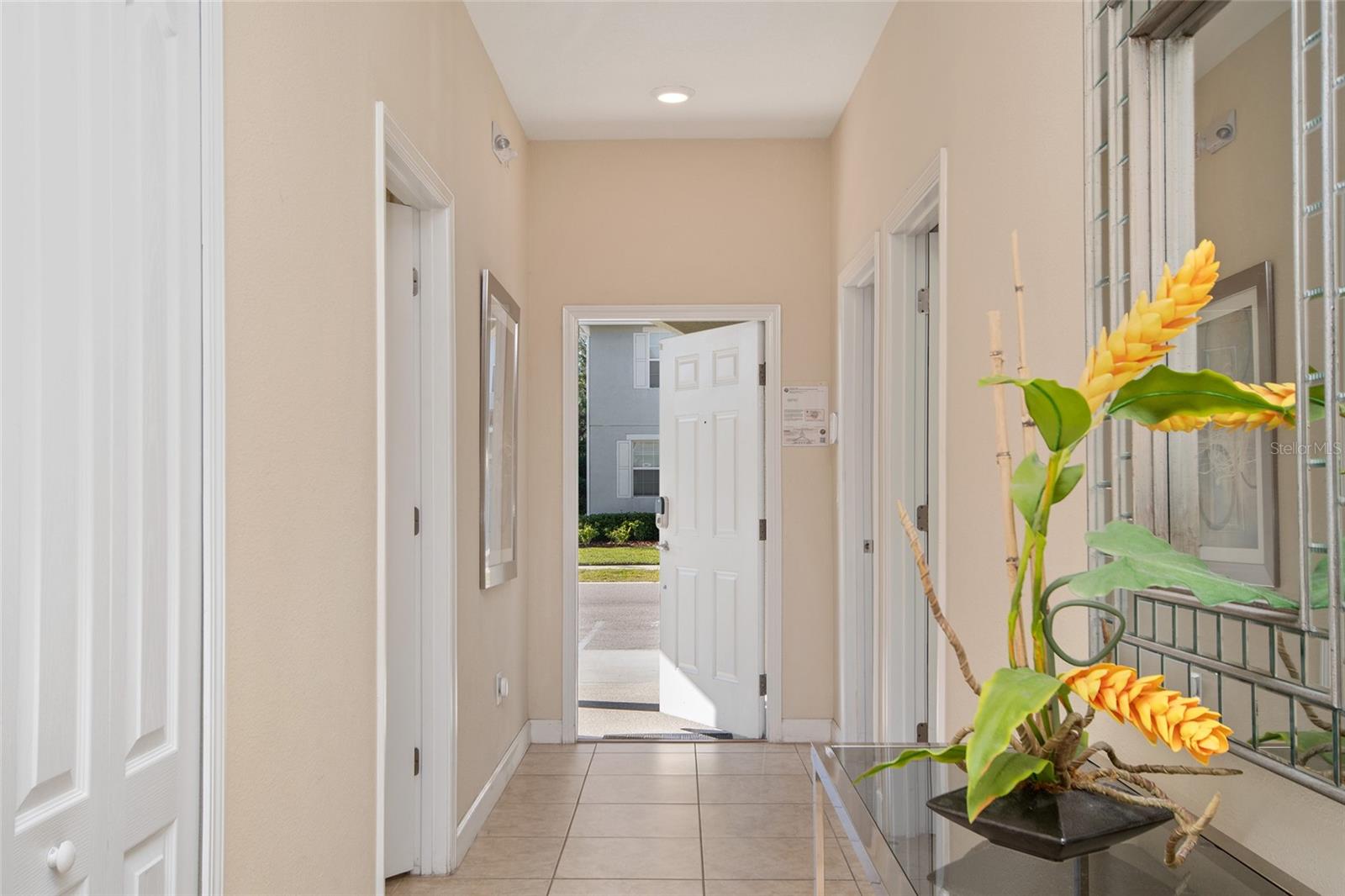 Image 4 of 29 For 2947 Banana Palm Drive