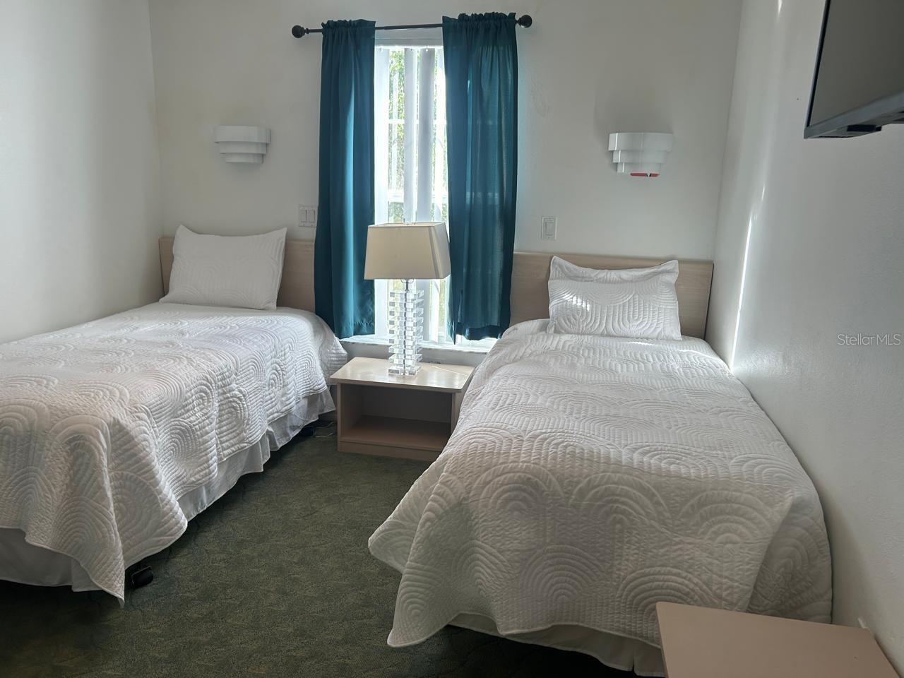 Image 14 of 52 For 1119 Park Ridge Circle