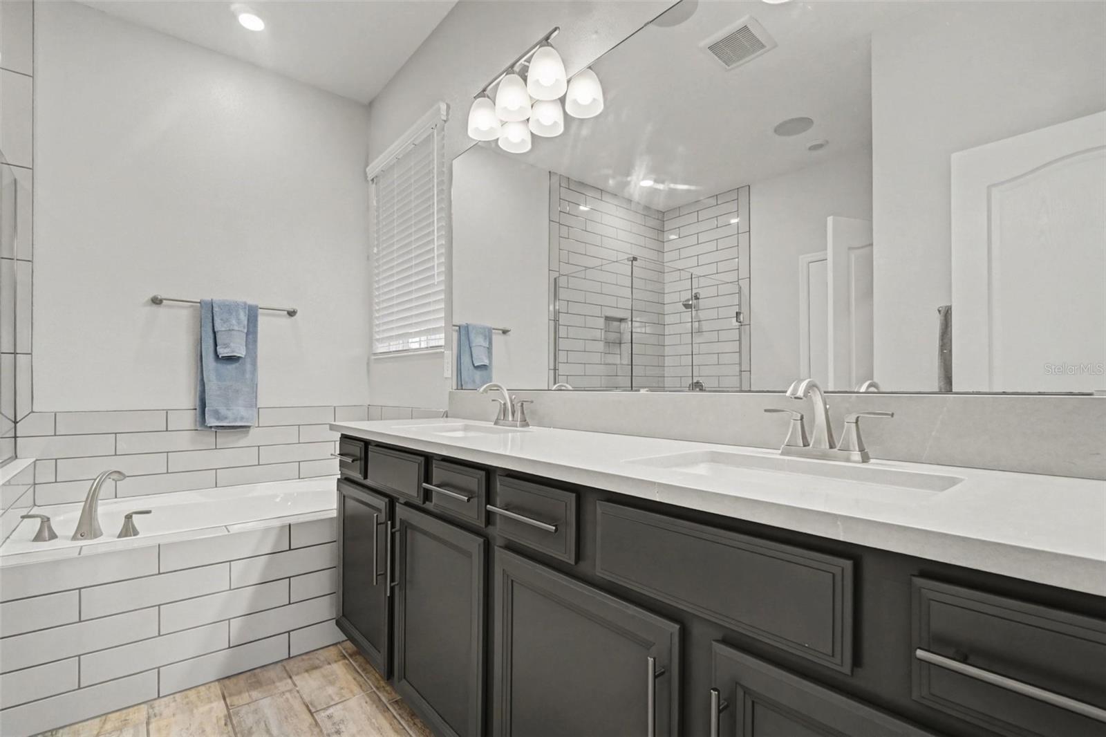 Image 17 of 31 For 6035 Monterey Cypress Trail