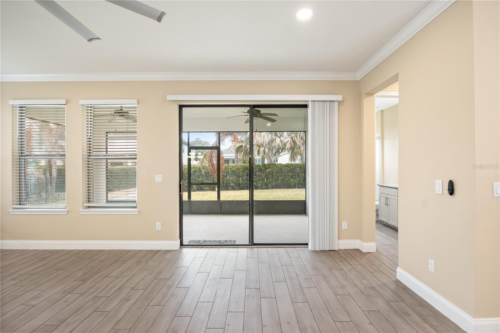 Image 10 of 61 For 8324 Vivaro Isle Way