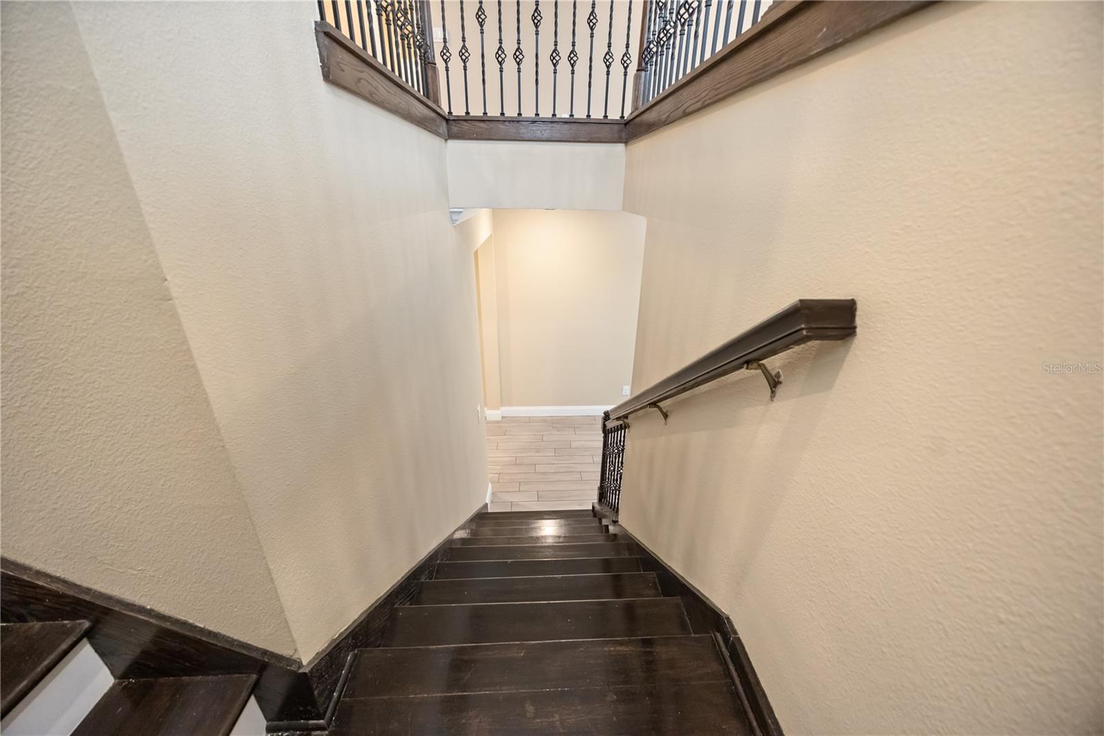 Image 43 of 61 For 8324 Vivaro Isle Way