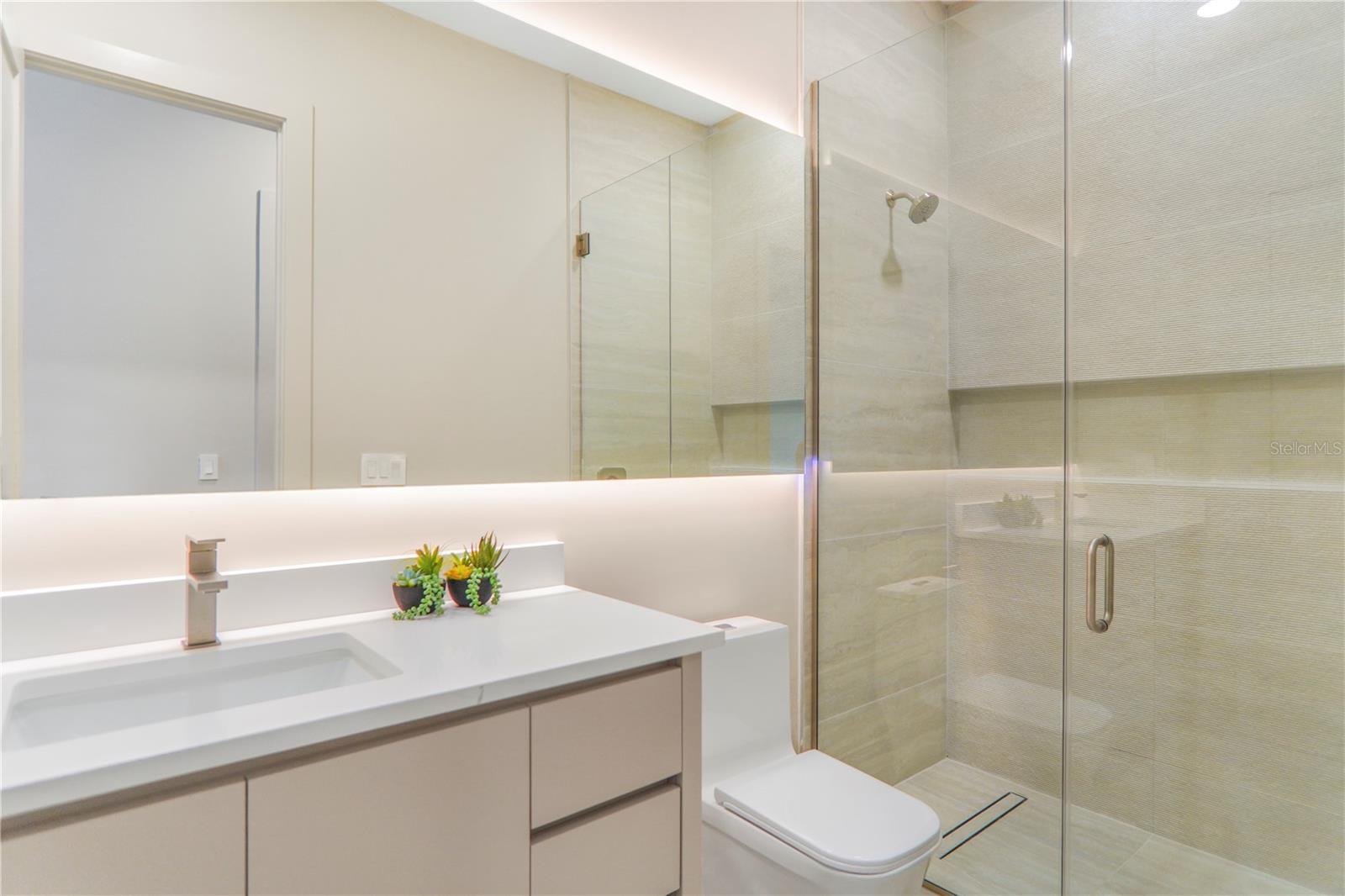 Listing photo id 34 for 6208 Winter Garden Vineland Road