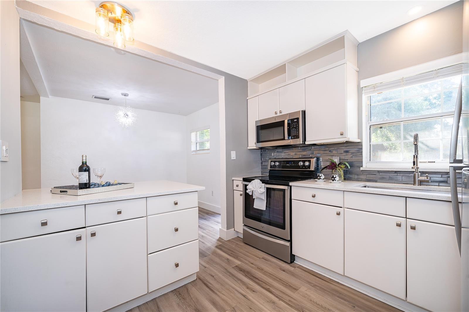 Image 10 of 17 For 1024 Canovia Avenue