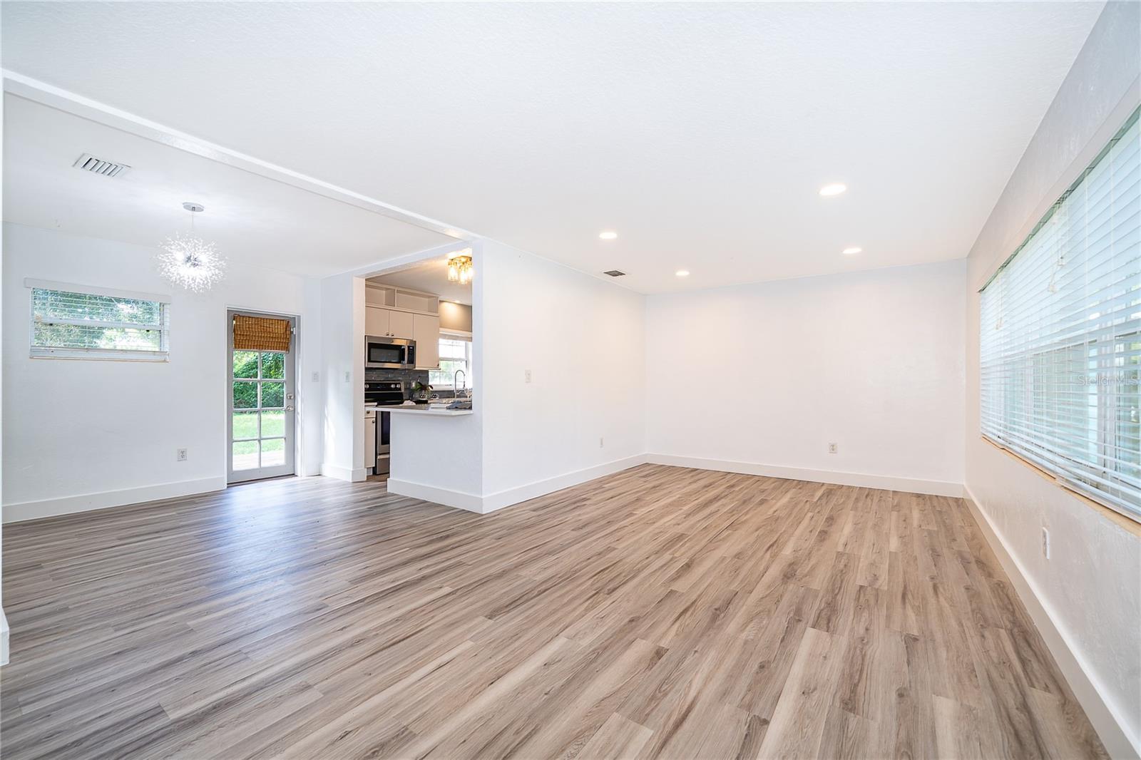 Image 2 of 17 For 1024 Canovia Avenue