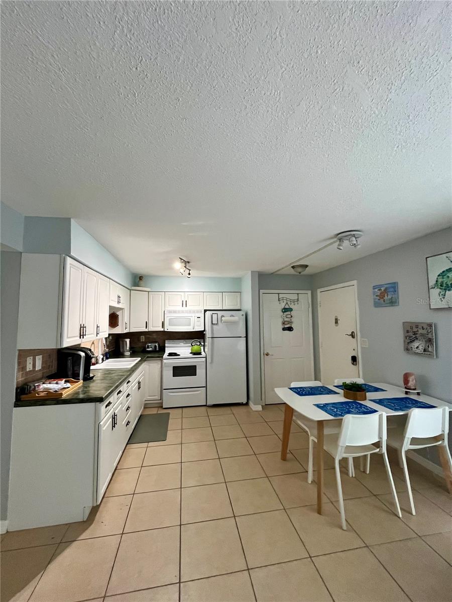 Image 2 of 13 For 199 Wakulla Lane 29