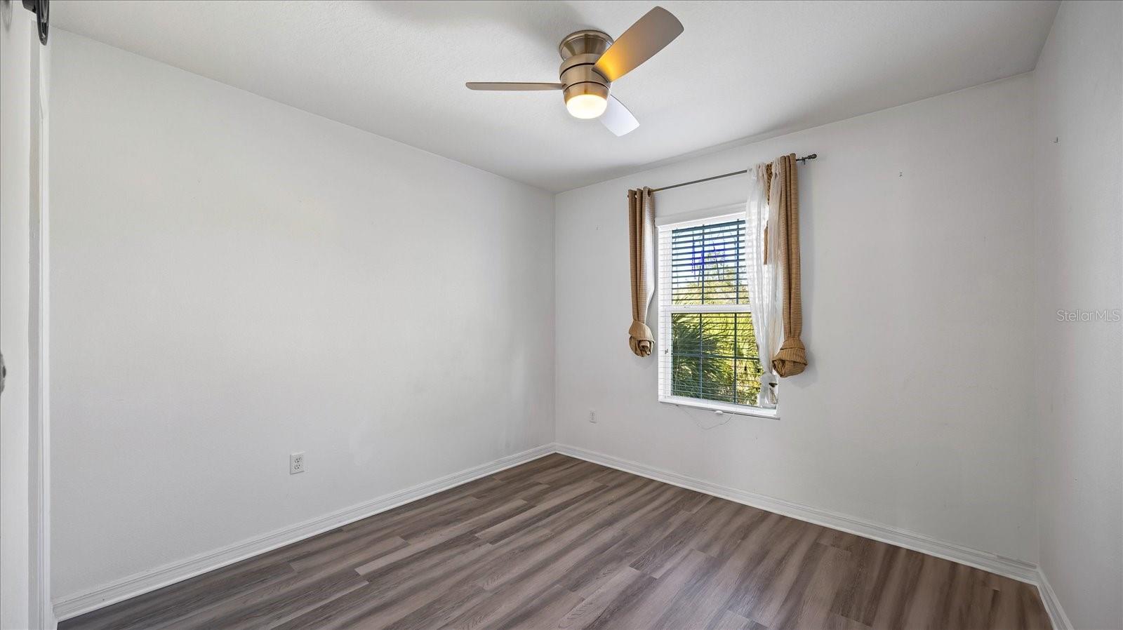 Image 22 of 35 For 12843 Buffalo Run Drive