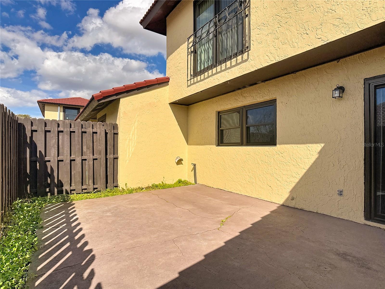 Image 27 of 32 For 467 Hunter Circle