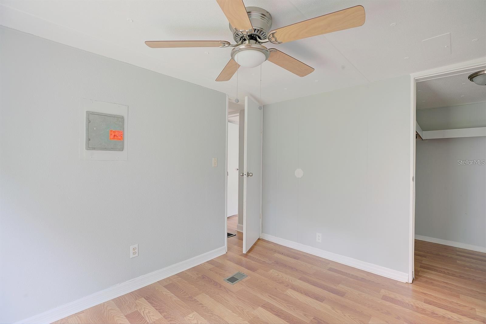 Image 17 of 28 For 4555 Leisure Boulevard