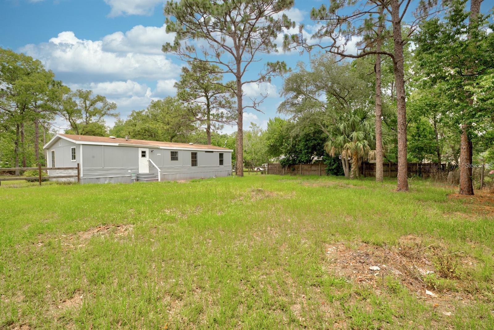 Image 4 of 28 For 4555 Leisure Boulevard