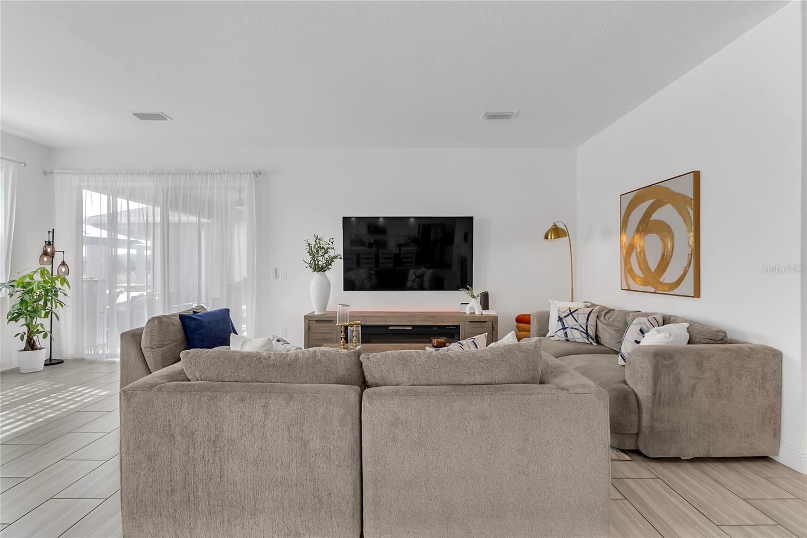 Image 15 of 73 For 5014 Tibet Court