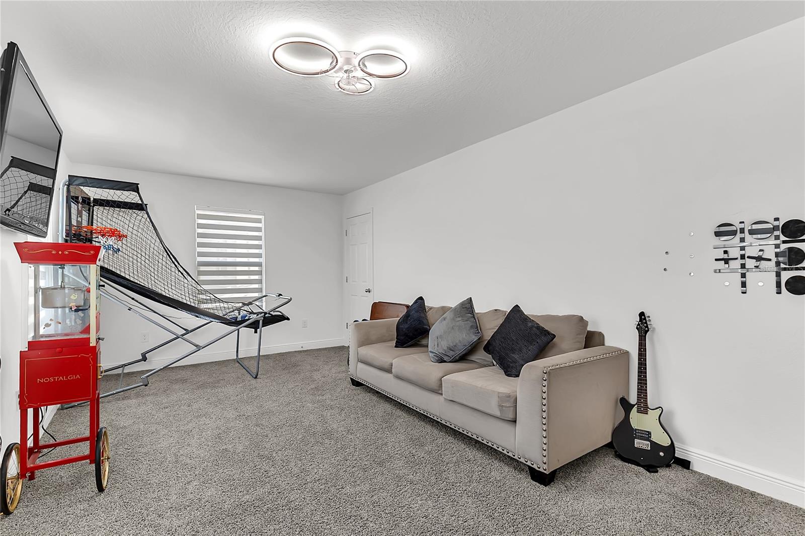 Image 17 of 73 For 5014 Tibet Court