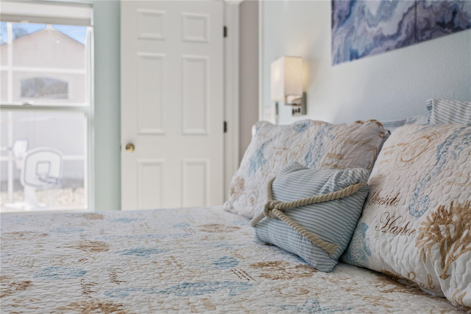 Image 14 of 33 For 511 Jaybee Avenue