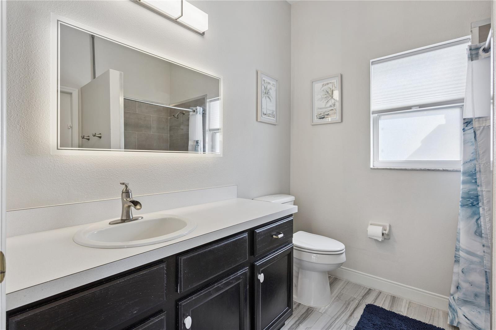 Image 18 of 33 For 511 Jaybee Avenue