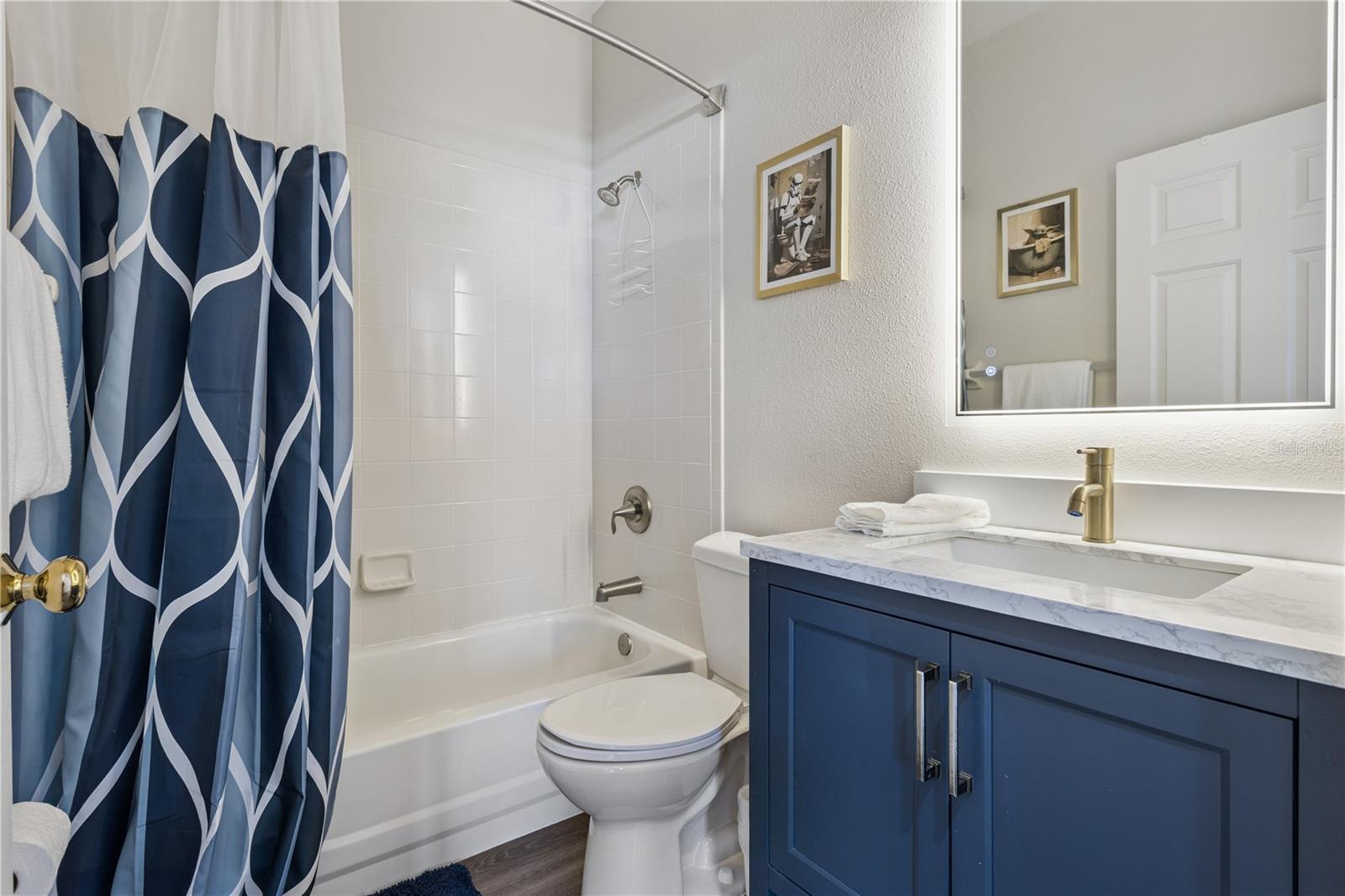 Image 25 of 33 For 511 Jaybee Avenue