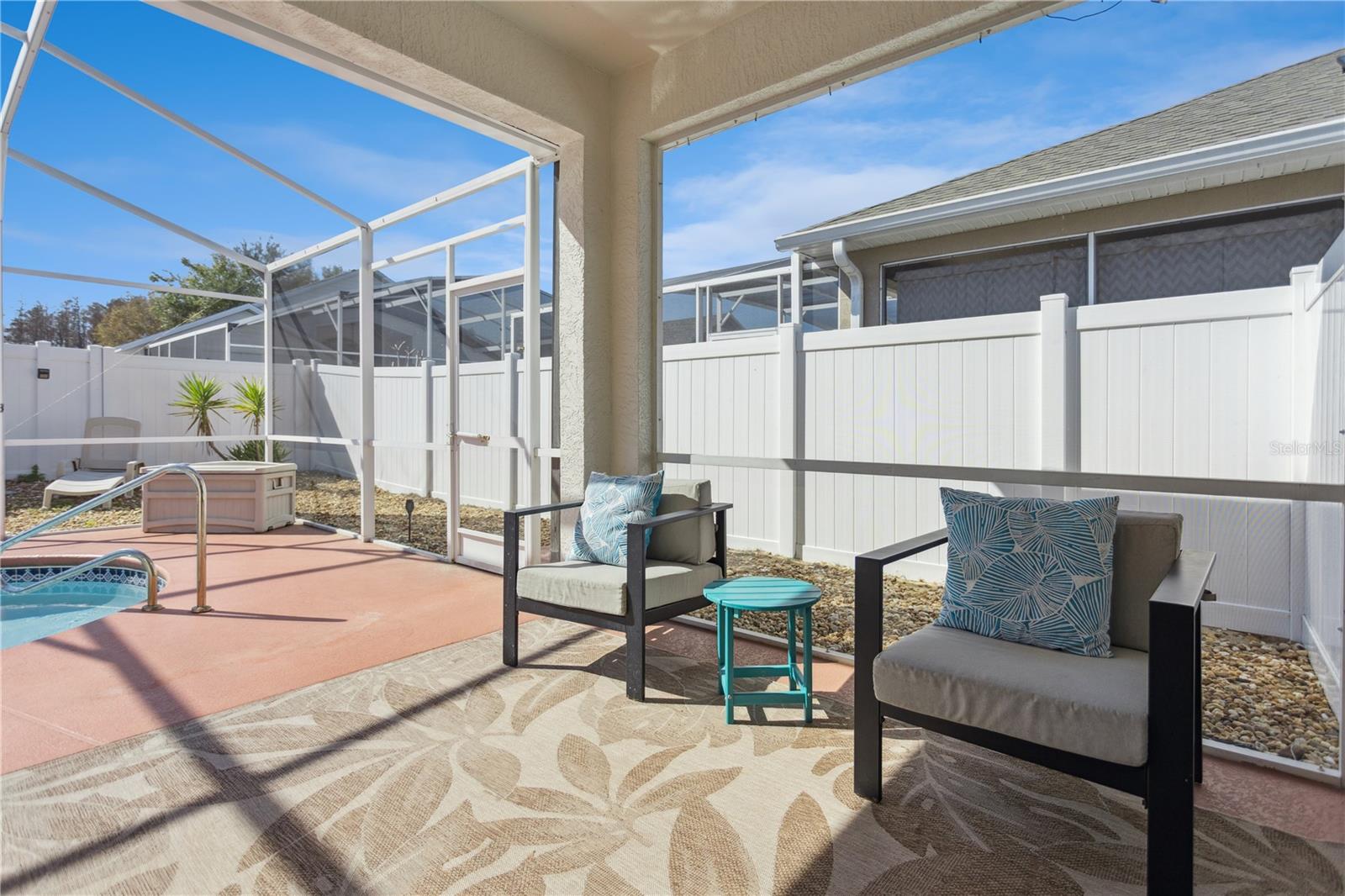 Image 26 of 33 For 511 Jaybee Avenue