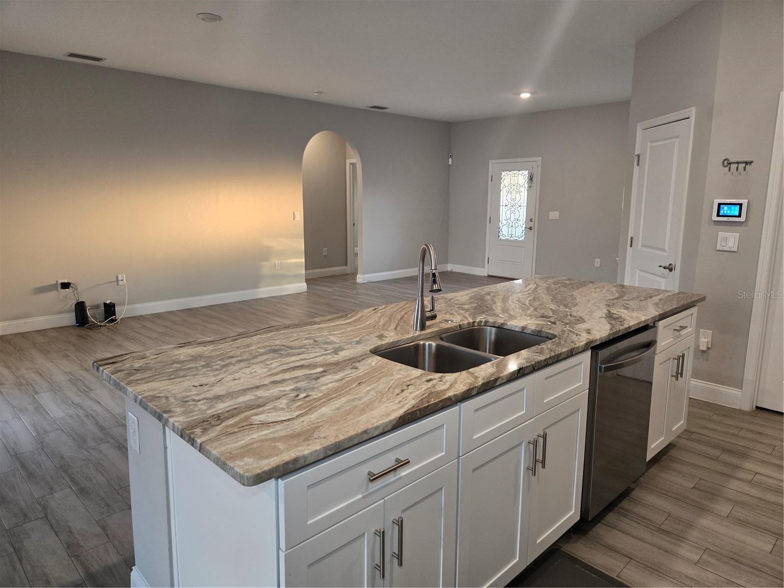 Image 15 of 31 For 99 Orchid Lane