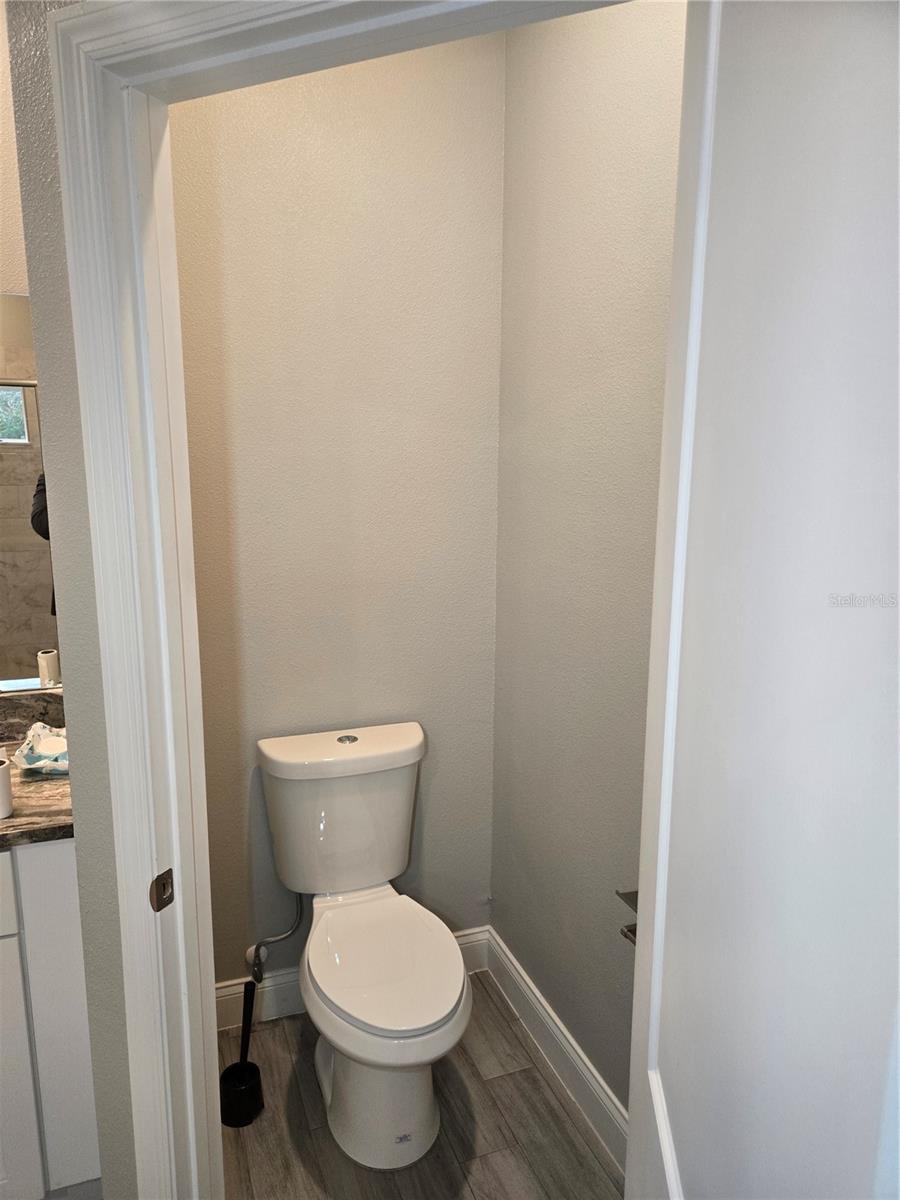 Image 21 of 31 For 99 Orchid Lane