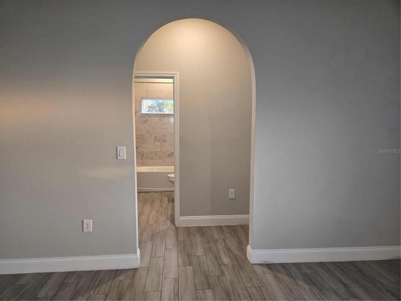 Image 24 of 31 For 99 Orchid Lane