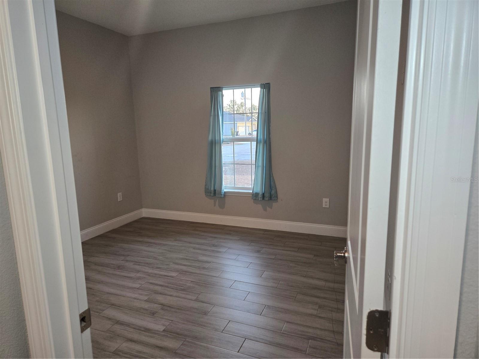 Image 26 of 31 For 99 Orchid Lane