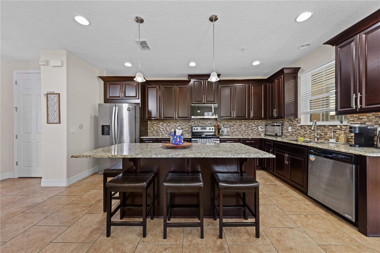 Image 14 of 49 For 1059 Cedar Bay