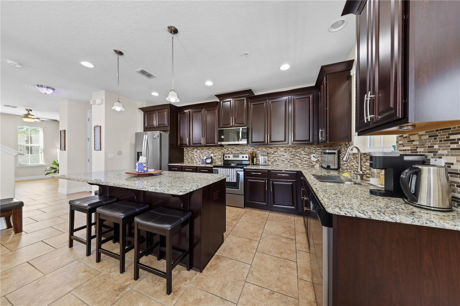 Image 16 of 49 For 1059 Cedar Bay