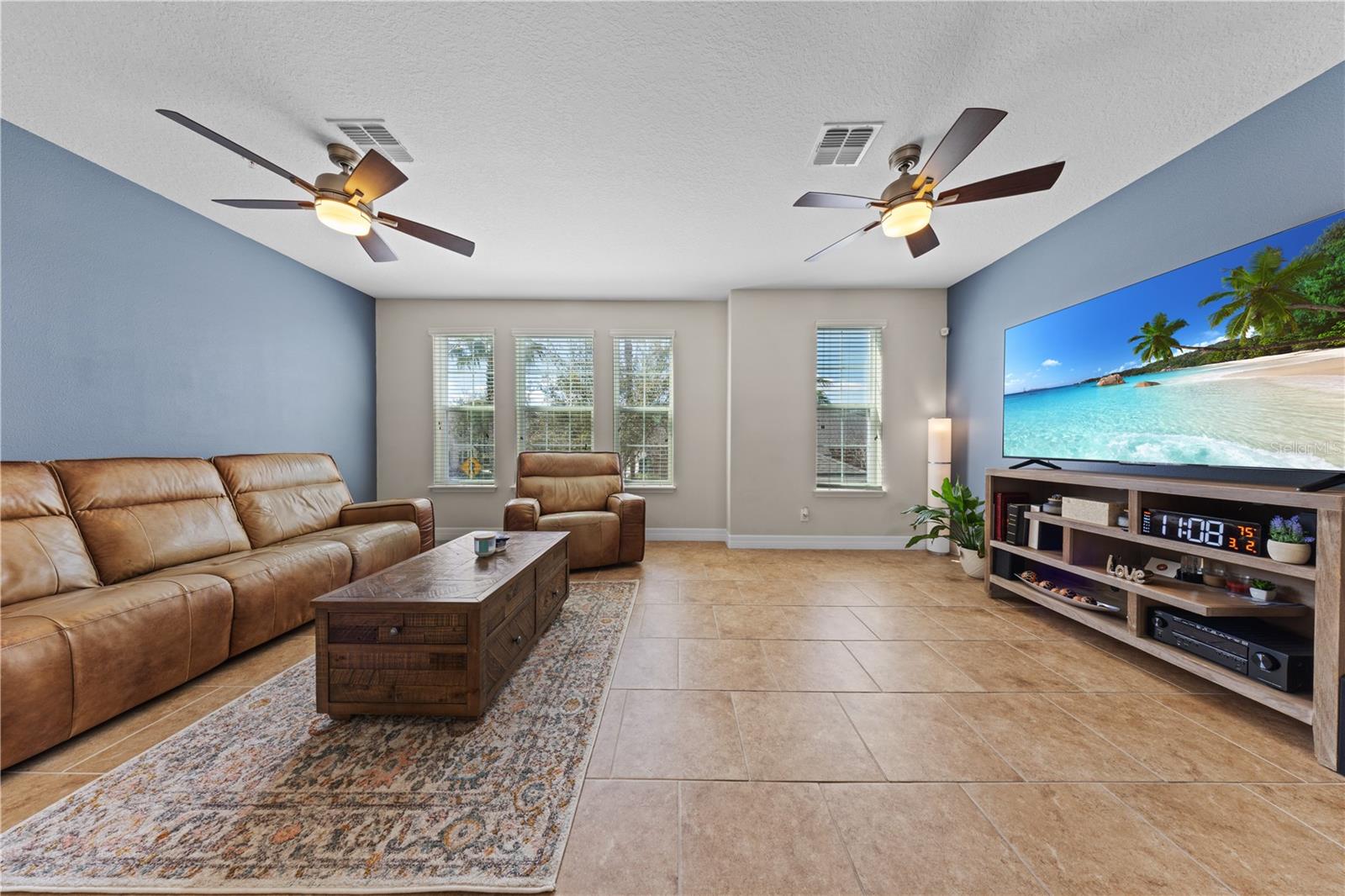 Image 9 of 49 For 1059 Cedar Bay