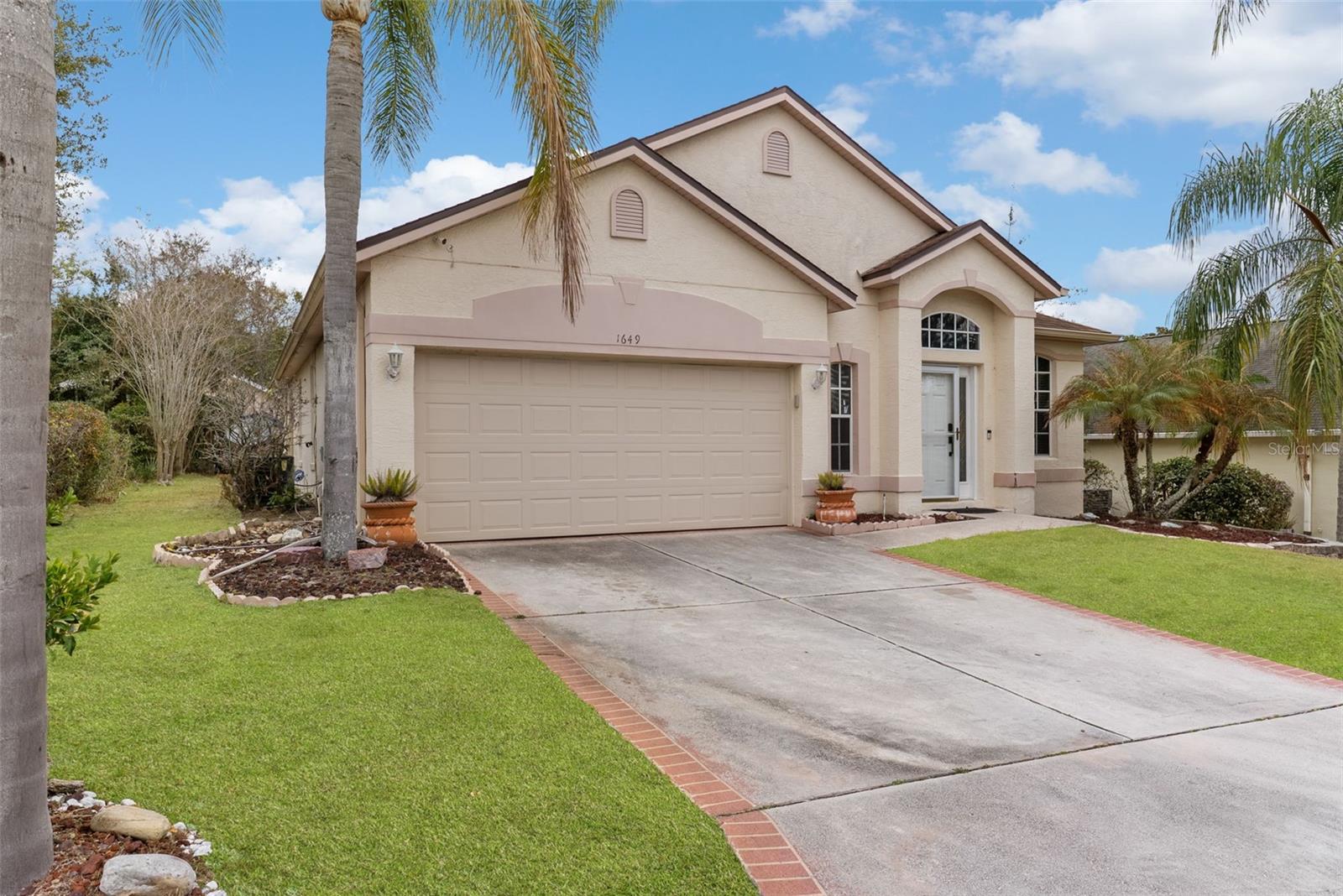 Image 2 of 44 For 1649 Golfside Village Court