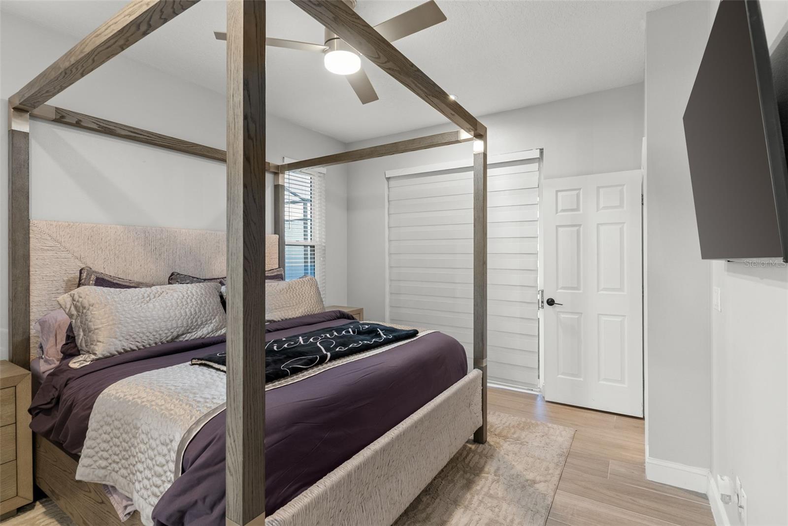 Image 24 of 44 For 1649 Golfside Village Court