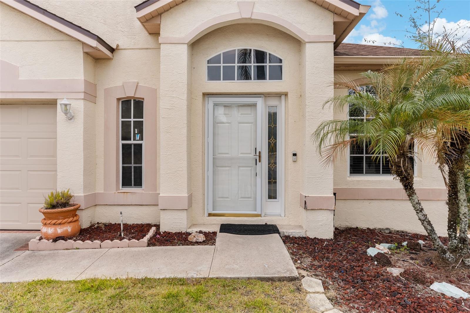 Image 5 of 44 For 1649 Golfside Village Court