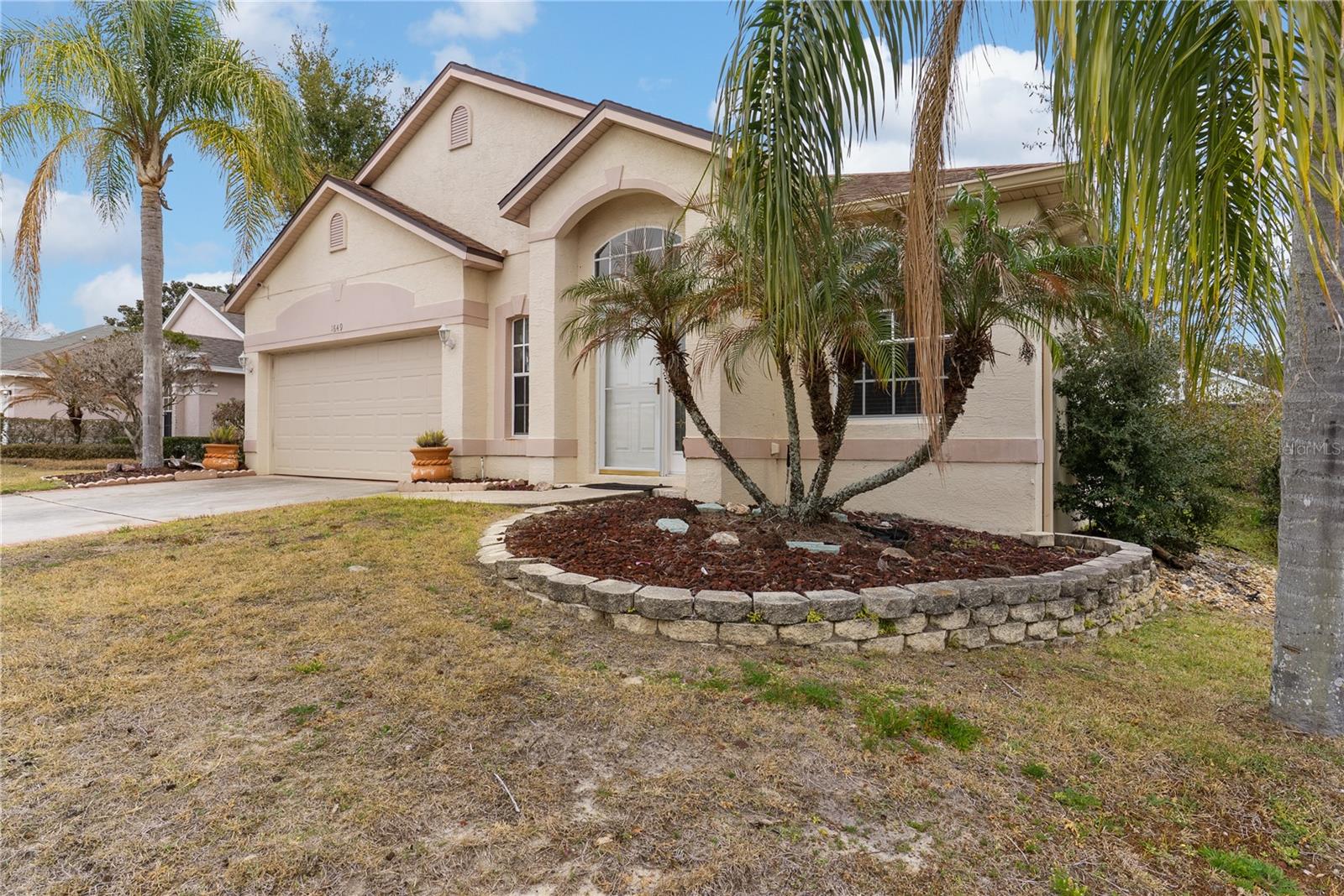 Image 6 of 44 For 1649 Golfside Village Court