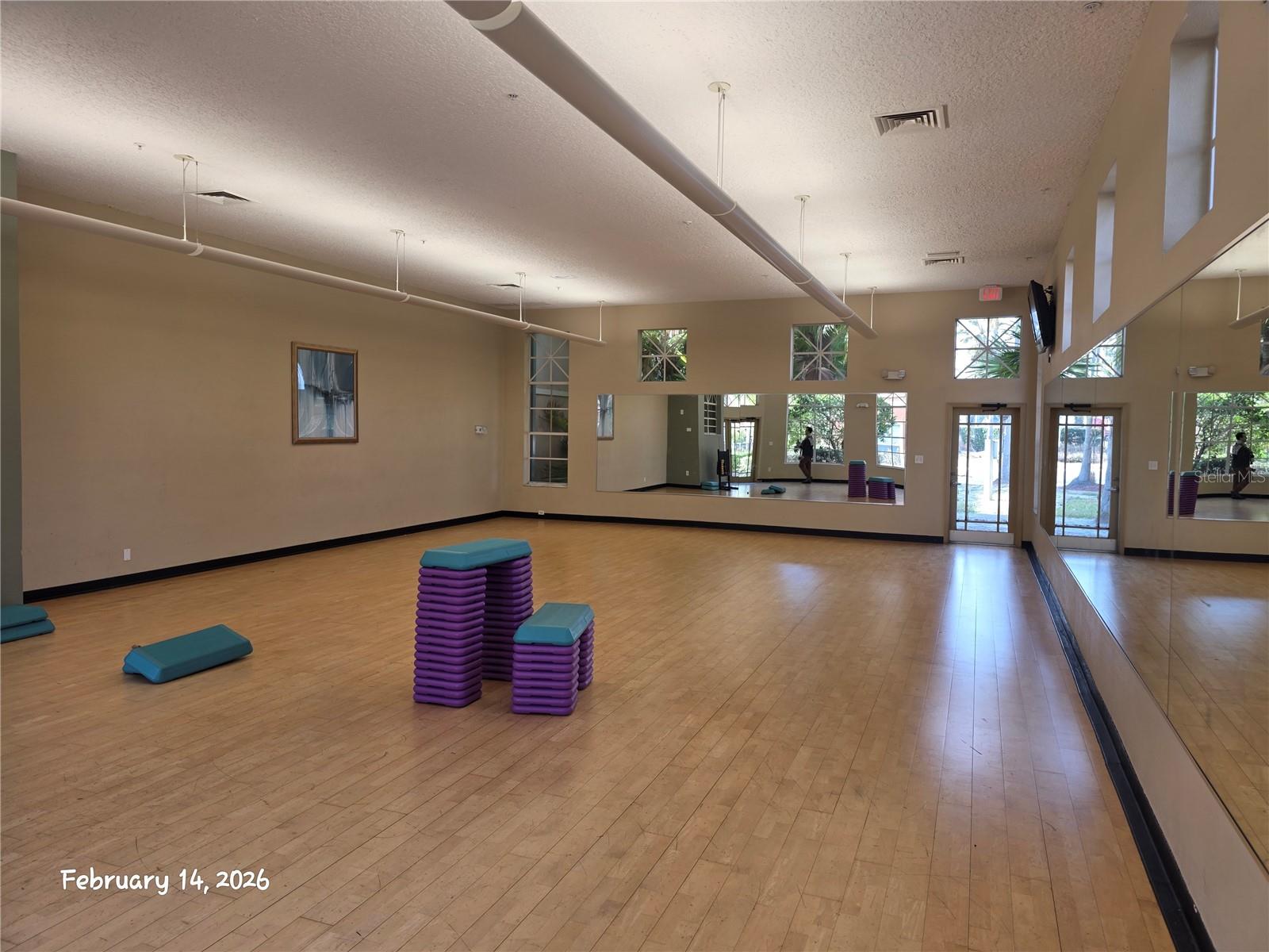 Image 24 of 28 For 5554 Metrowest Boulevard 4-310