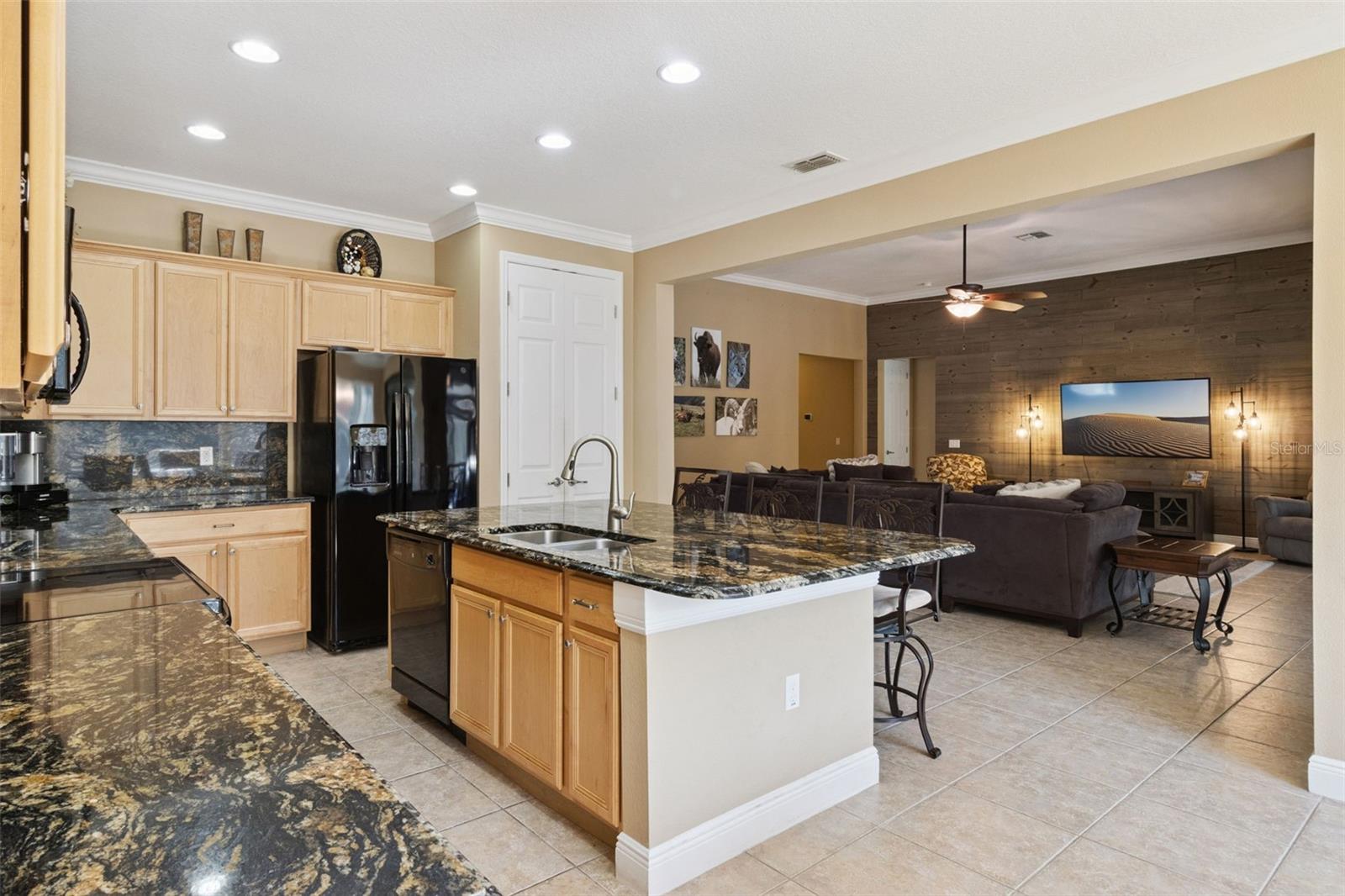 Image 10 of 52 For 447 Villa Park Road