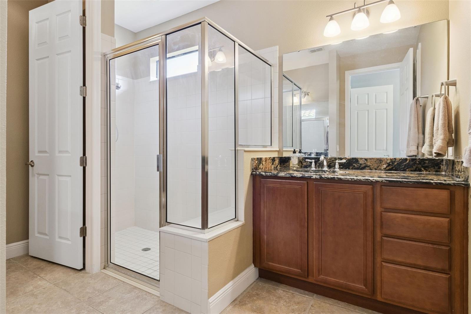 Image 19 of 52 For 447 Villa Park Road