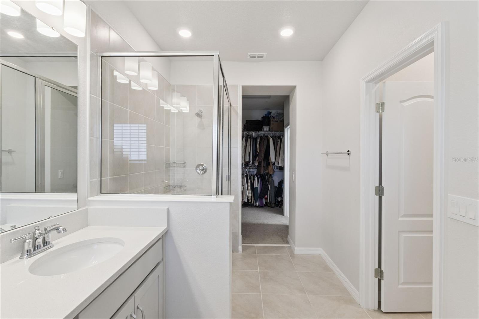 Image 16 of 27 For 637 Astera Winds Lane