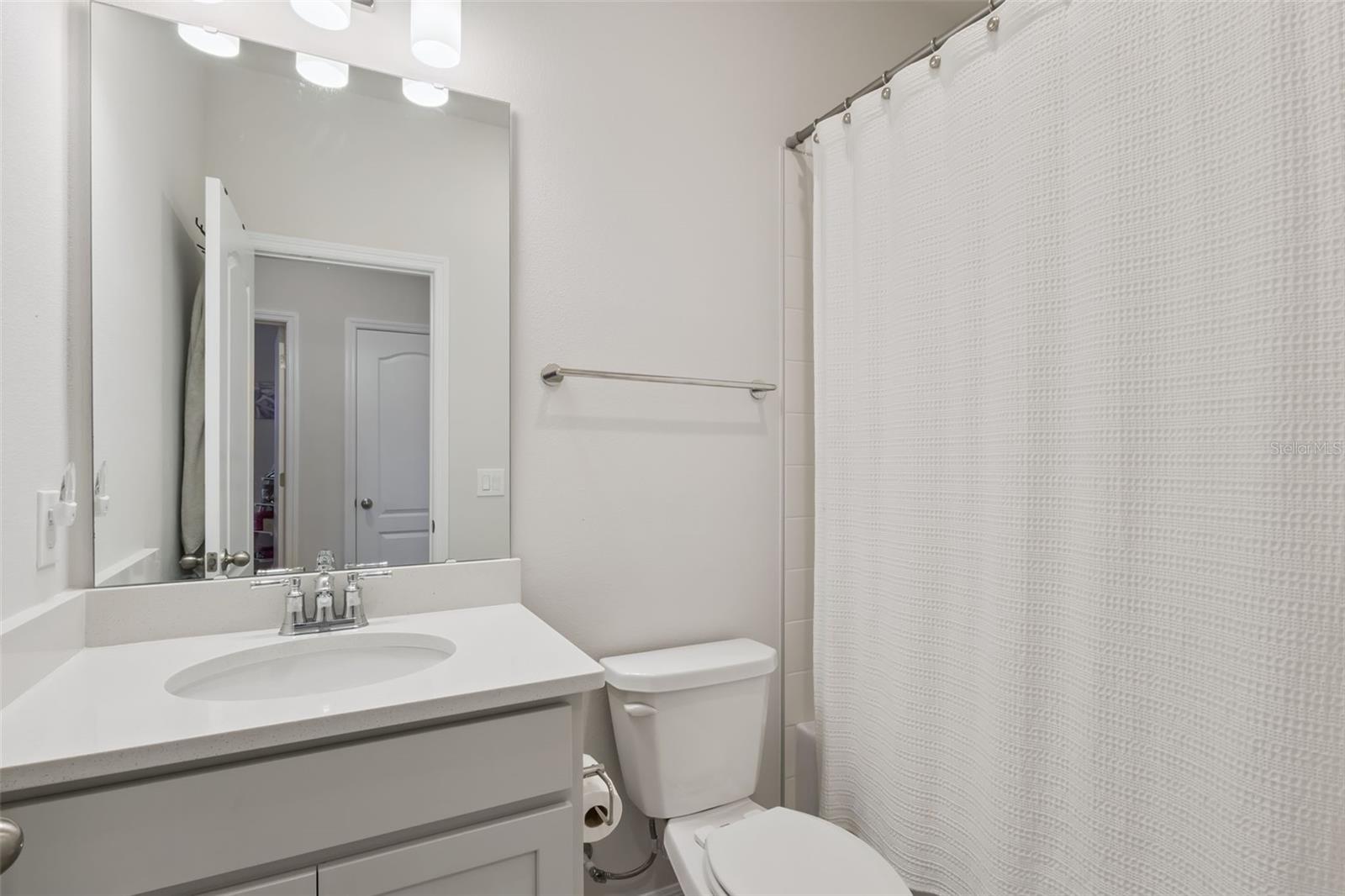 Image 21 of 27 For 637 Astera Winds Lane