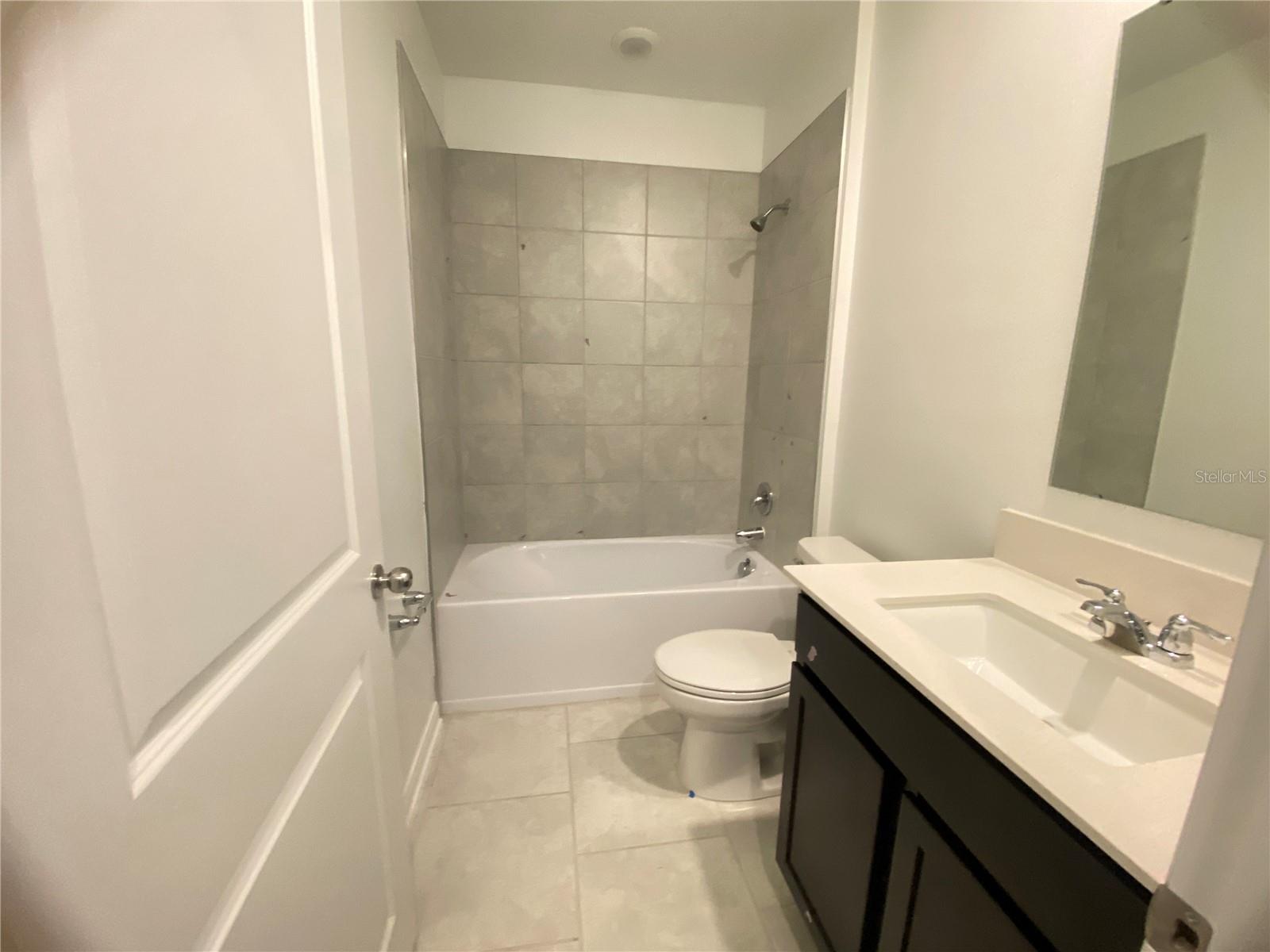 Image 5 of 17 For 3938 Willowbrook Drive