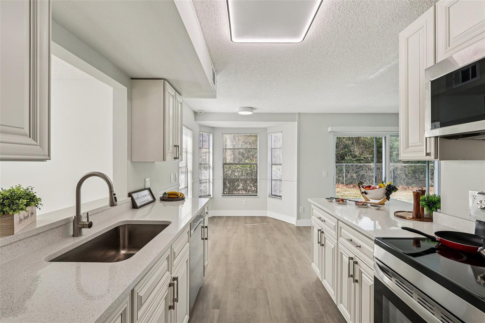 Image 14 of 44 For 1934 Pia Court