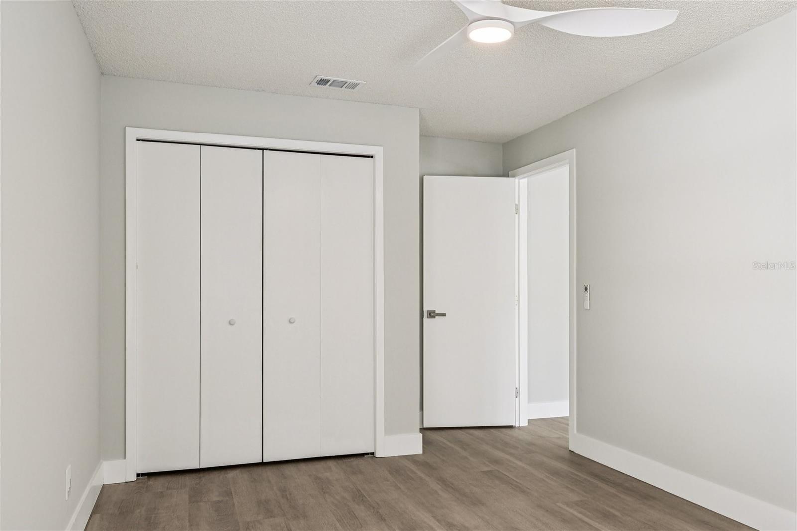 Image 24 of 44 For 1934 Pia Court