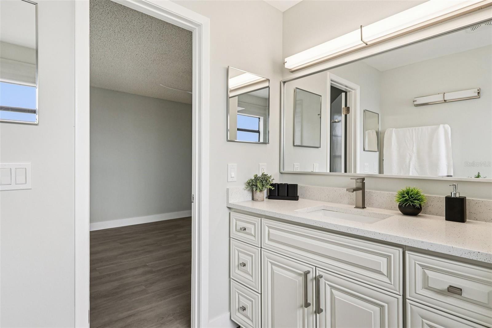 Image 35 of 44 For 1934 Pia Court