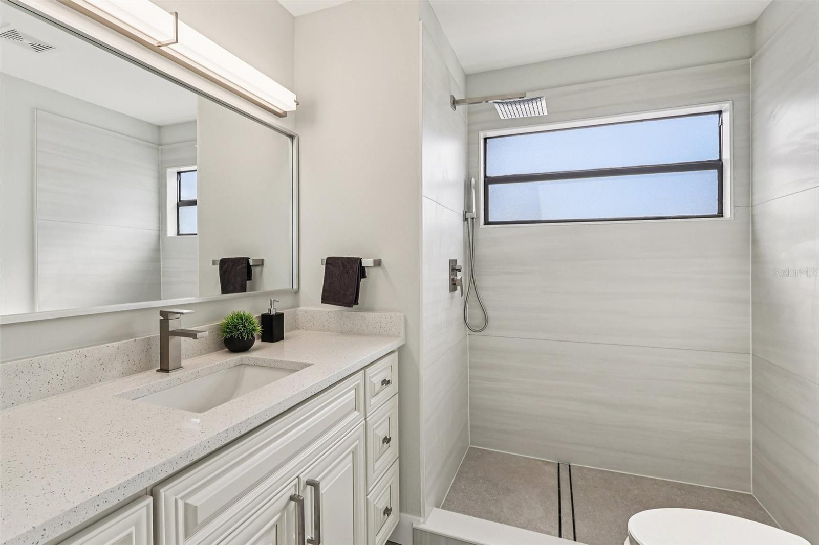 Image 36 of 44 For 1934 Pia Court