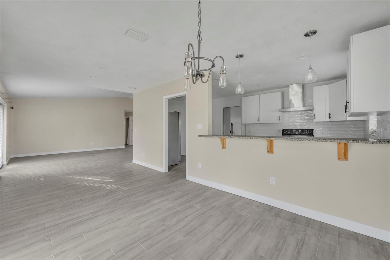 Image 9 of 21 For 109 Margo Lane