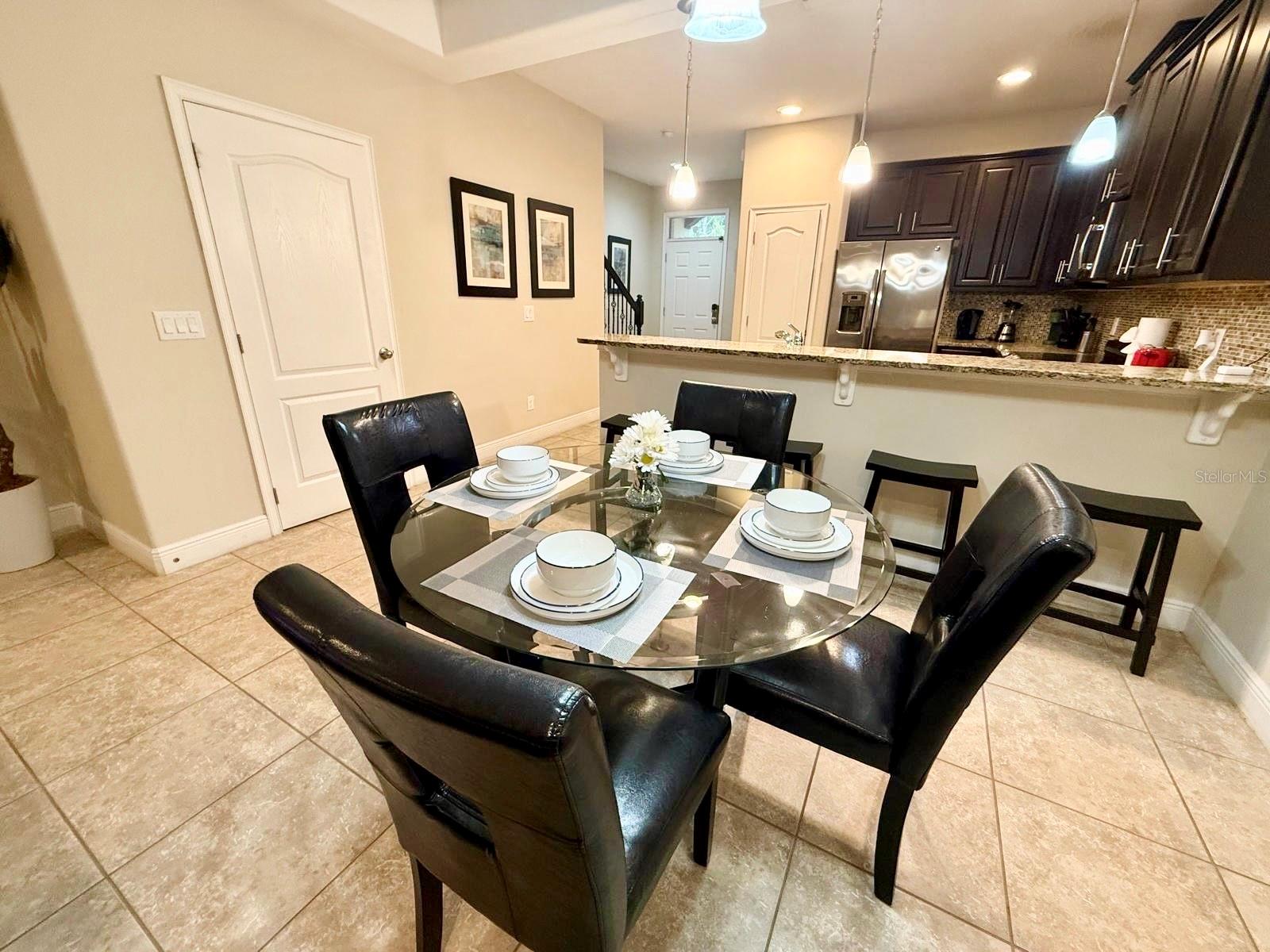 Image 21 of 39 For 8189 Roseville Road