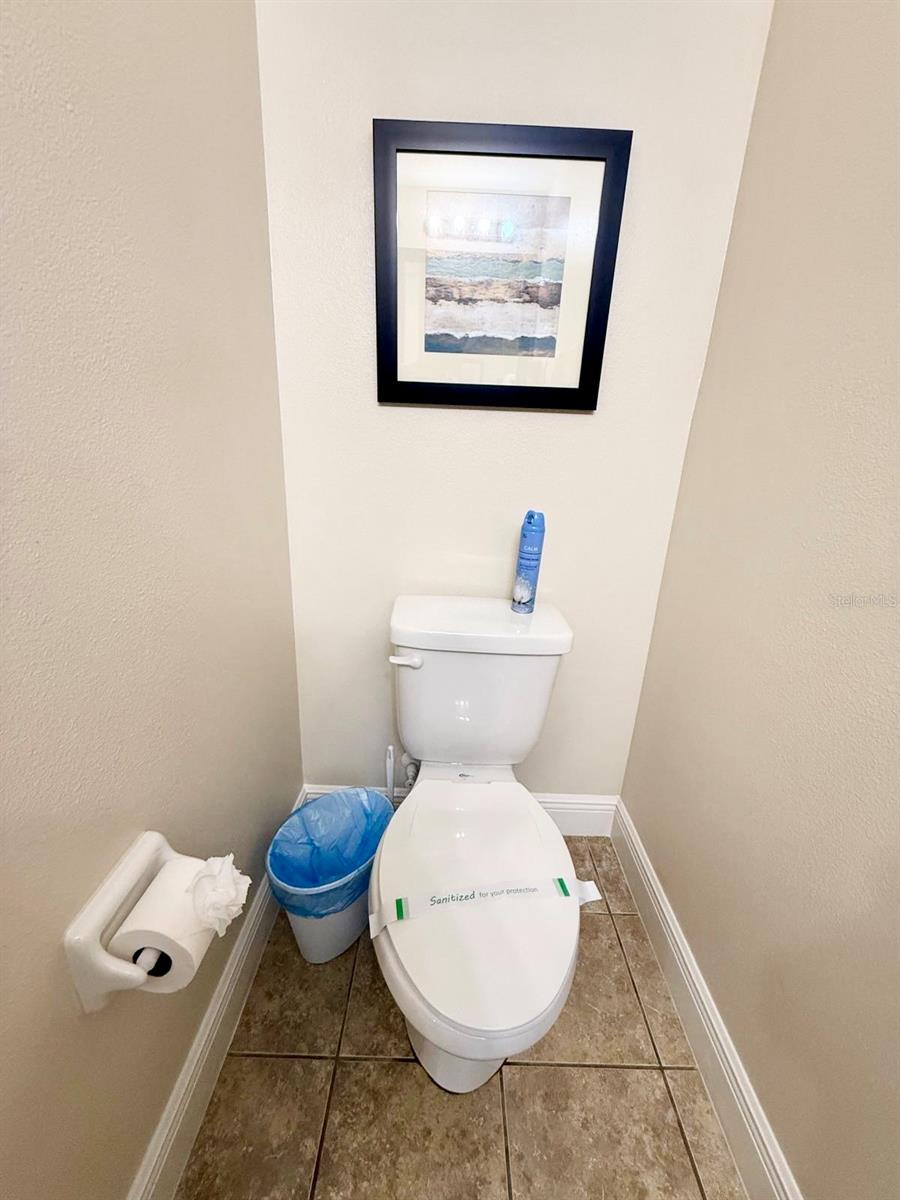 Image 25 of 39 For 8189 Roseville Road